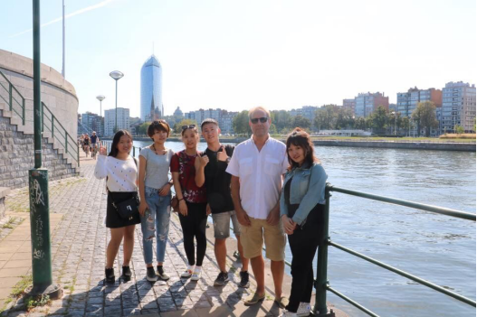 pg娱乐电子游戏