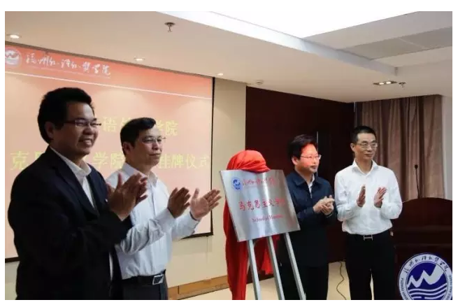 pg娱乐电子游戏