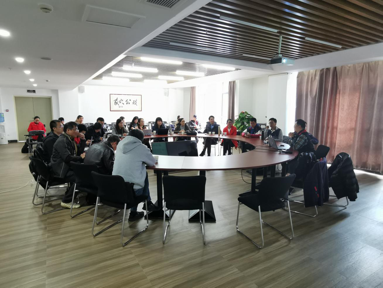 pg娱乐电子游戏