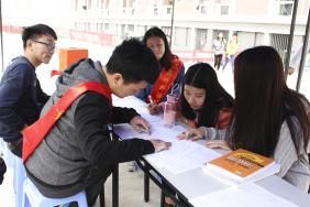 pg娱乐电子游戏