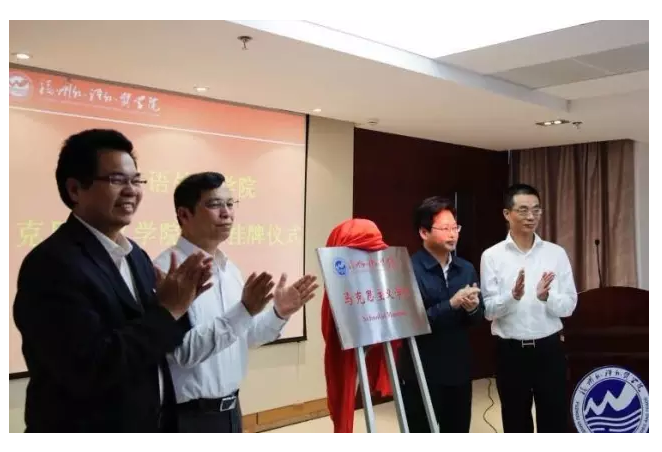 pg娱乐电子游戏