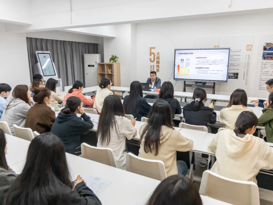 pg娱乐电子游戏